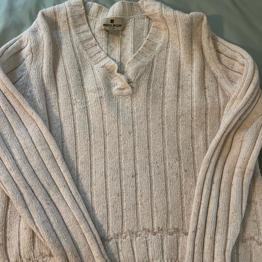 Wool rich Sweater. Size M